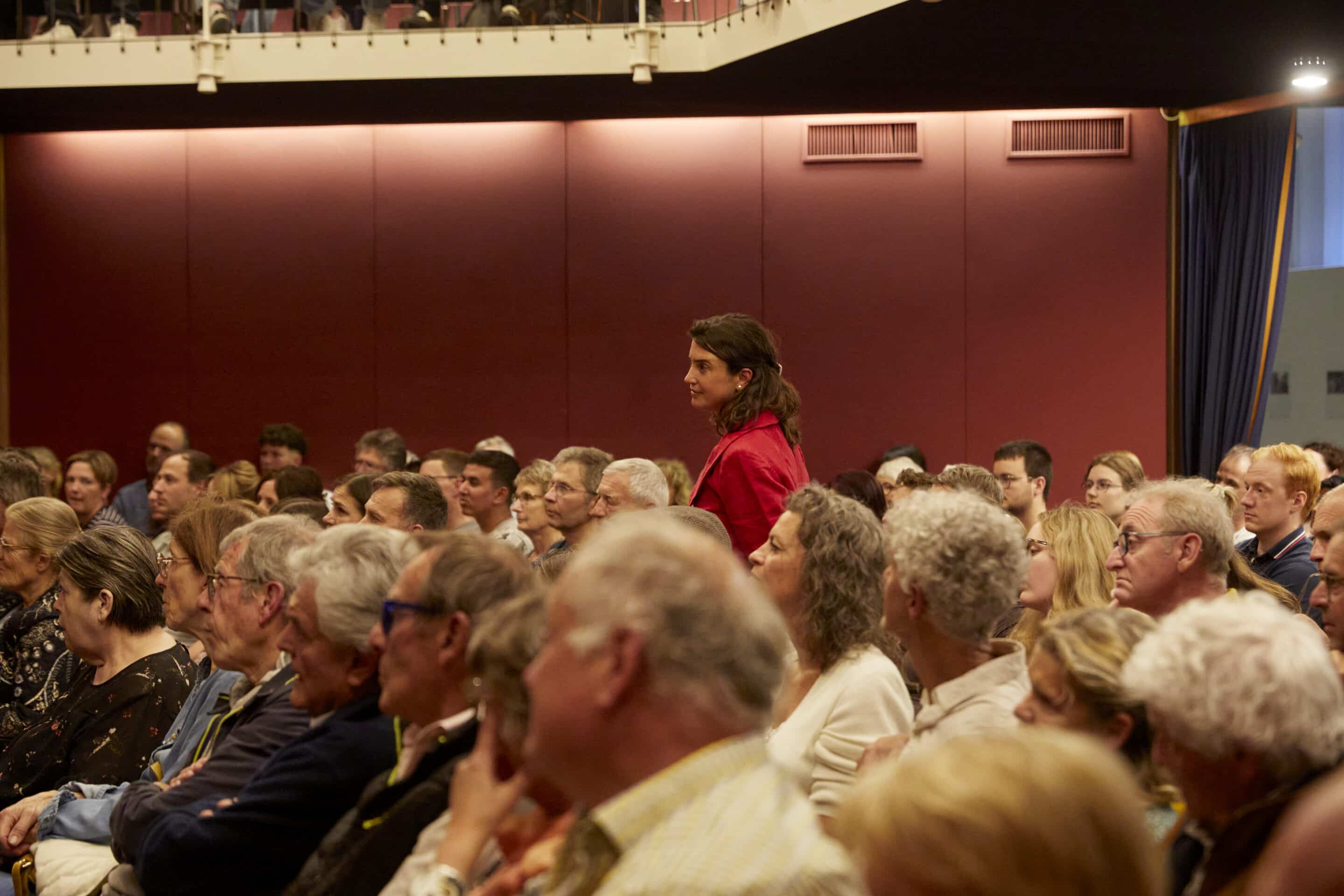 Public - Guillaume Perret