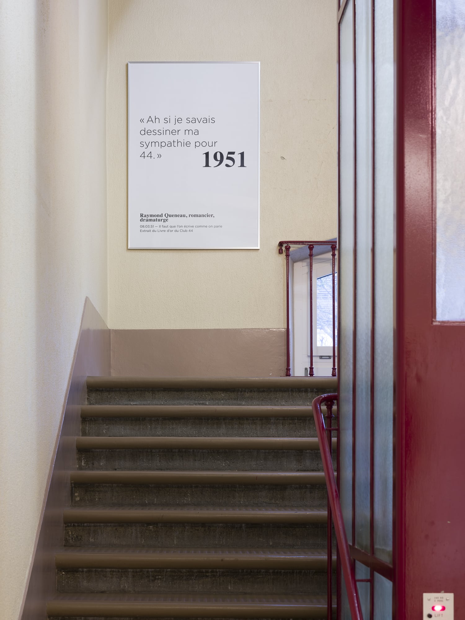 Photo exposition En toile de fond, cage d'escalier