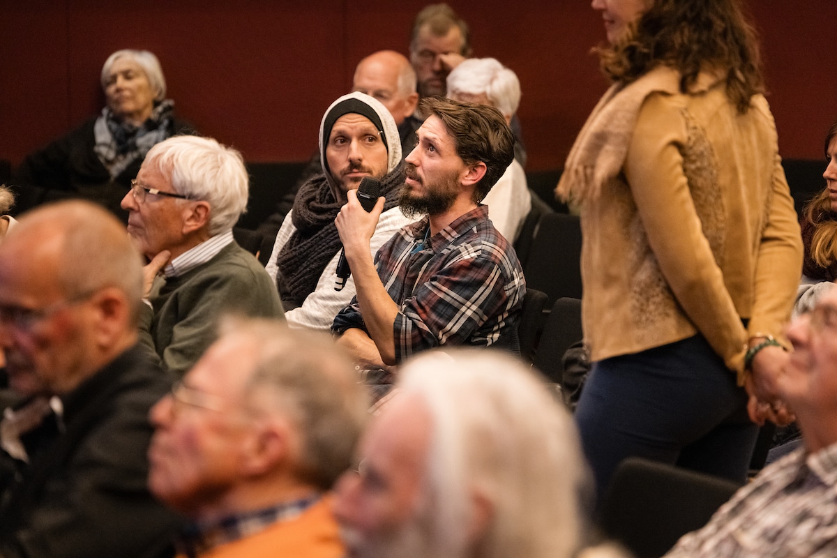 débat - Guillaume Perret